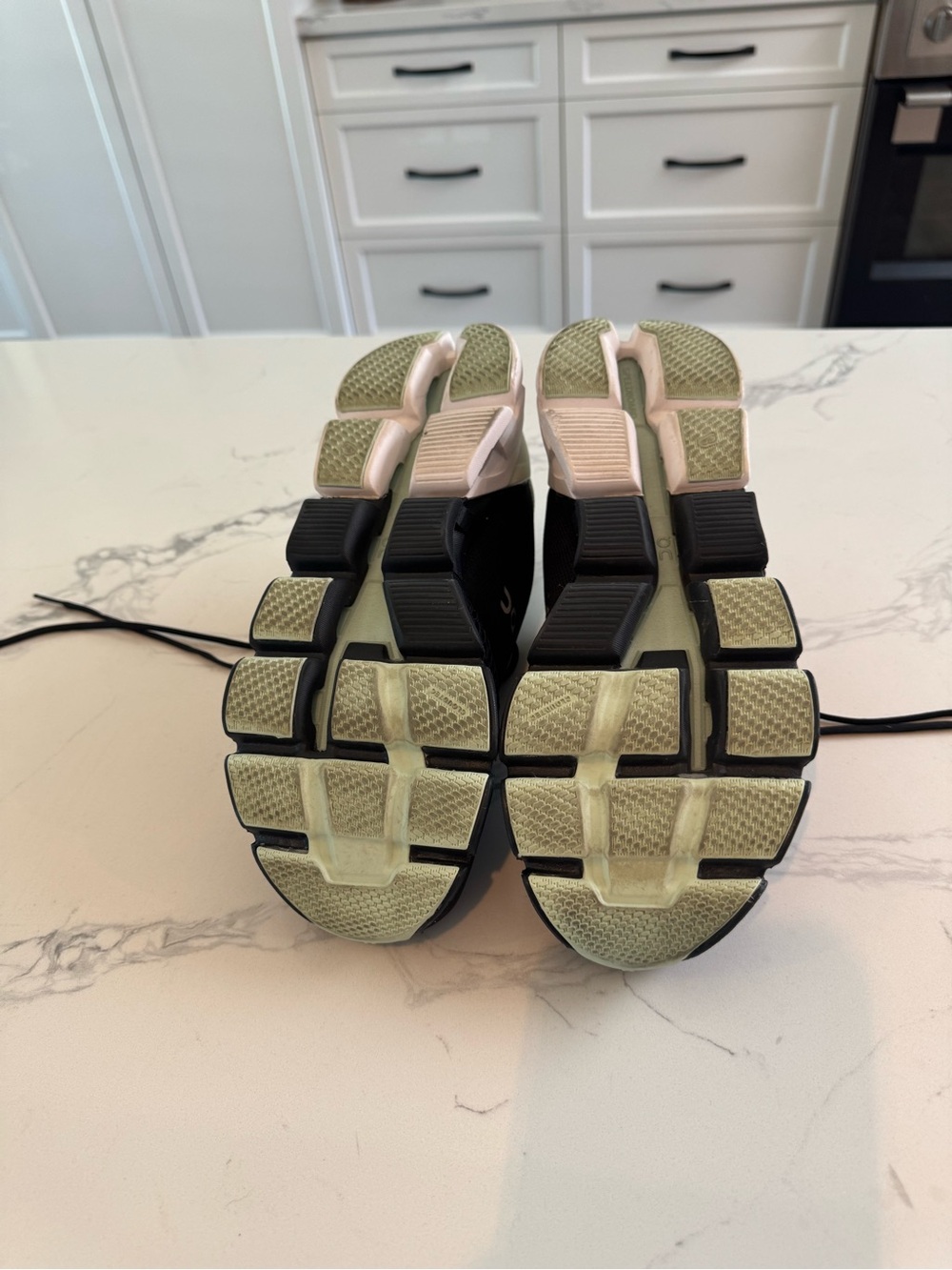 On Running Women's Black & Light Mint Cloud Sneakers - Picture 7 of 7